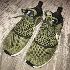 Nike women’s AirMax Thea Ultra